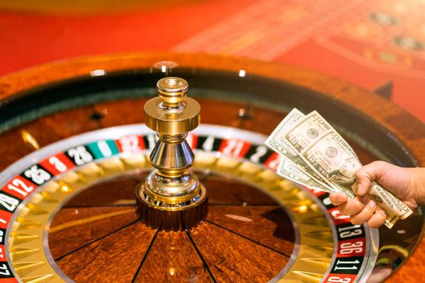 Examining Gameplay Options on the best online casino sites Singapore