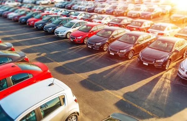 Get the Best Value When Buying from a Used Car Dealership
